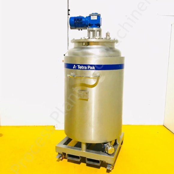 500 Ltr Tetra Pak Insulated Pressure Vessel with Top-Mounted Mixer